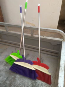 優(yōu)質(zhì)家居日用品廠家直銷——泰達五金工量具批發(fā)銷售部掃帚產(chǎn)品亮點解析